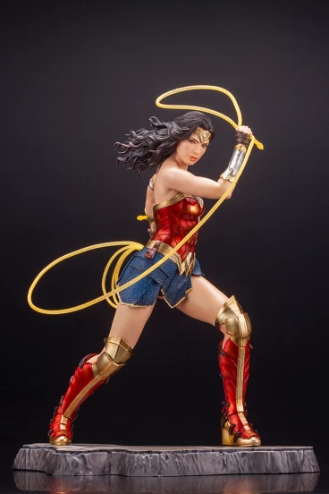 WONDER WOMAN 1984 MOVIE WONDER WOMAN фигурка