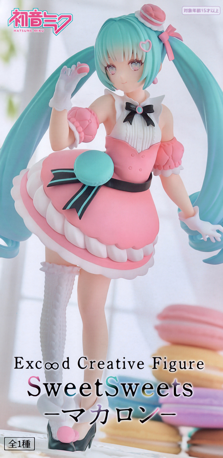 Miku Hatsune Exceed Creative Figure SweetSweets Macaron - узнать о  поступлении фигурки